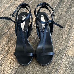 Elegant Black Strappy Sandals